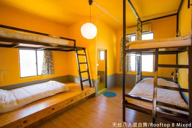 Rainbow Wave Surfing Hostel Kota Tua Kota Tua Hengchun Bagian luar foto